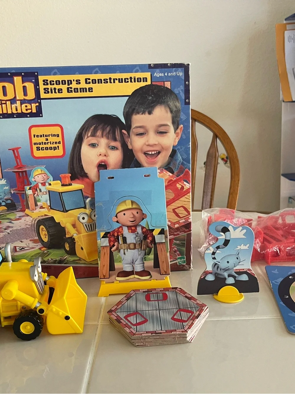 MBMilton Bradley scoop construction